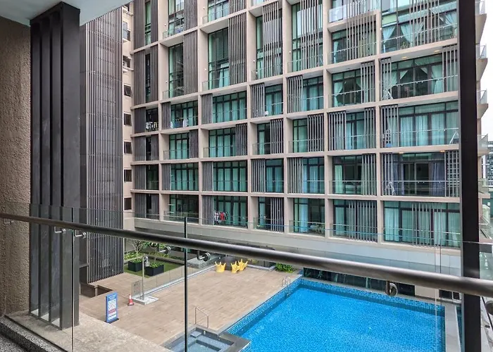 Deluxe 2-Bedroom & 2 Bathroom Corner Oasis At Riverson Soho Opposite Imago Shopping Mall