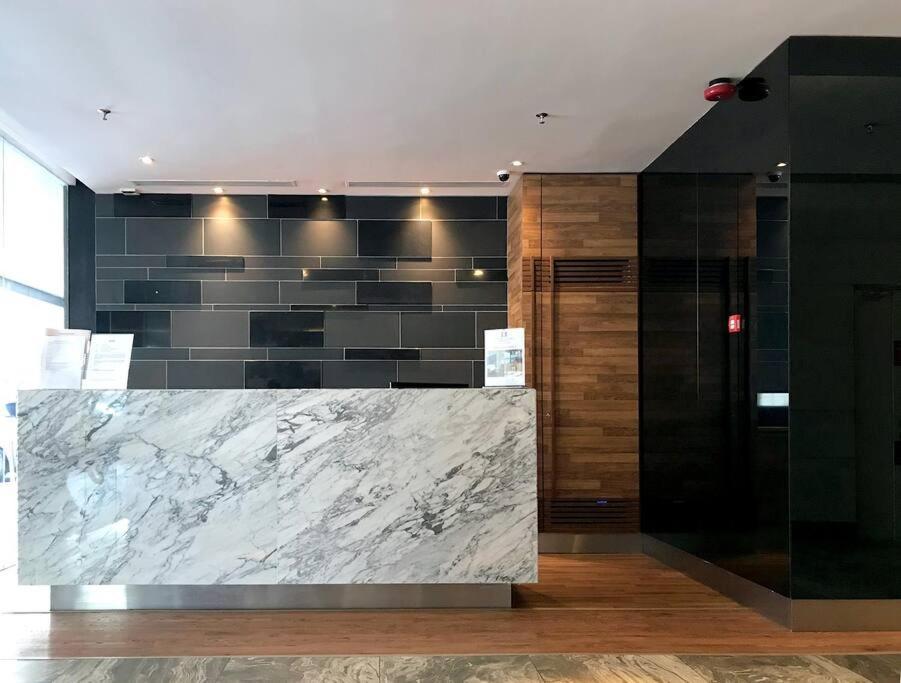Deluxe 2-bedroom & 2 Bathroom Corner Oasis At Riverson Soho Opposite Imago Shopping Mall Apartemen Kota Kinabalu