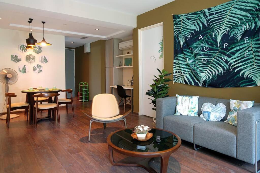 Apartemen Deluxe 2-bedroom & 2 Bathroom Corner Oasis At Riverson Soho Opposite Imago Shopping Mall